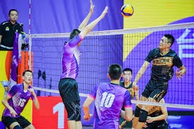 詹姆斯创历史新高，东契奇23投9中，小瓦格纳砍32+8，湖人遭遇三连败